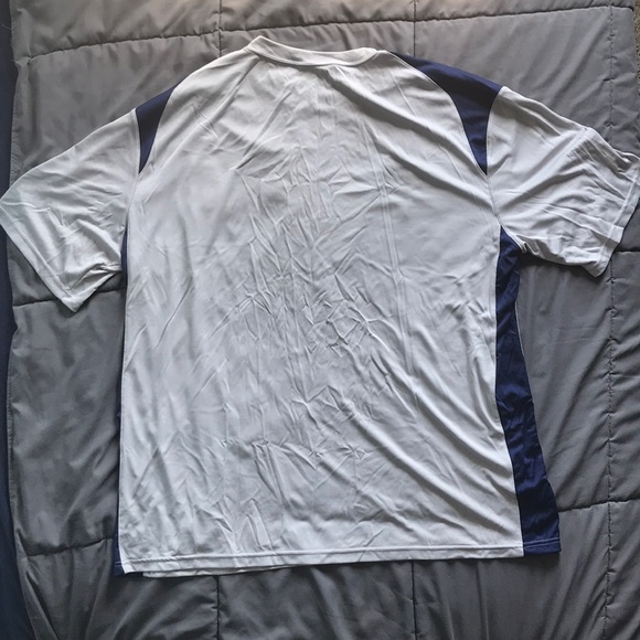 “NY” embroidered men’s New York 100% polyester shirt worn once. Size XL. - Picture 2 of 6